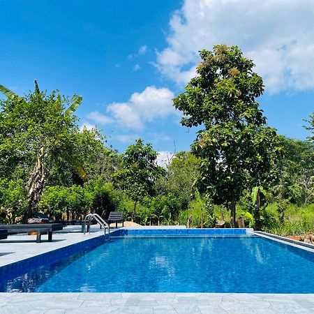 Sigiriya River Side Resort Ngoại thất bức ảnh