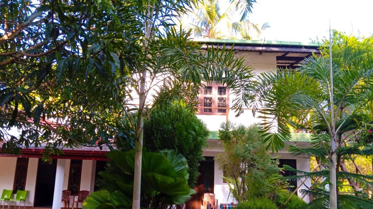 Sigiriya River Side Resort Ngoại thất bức ảnh