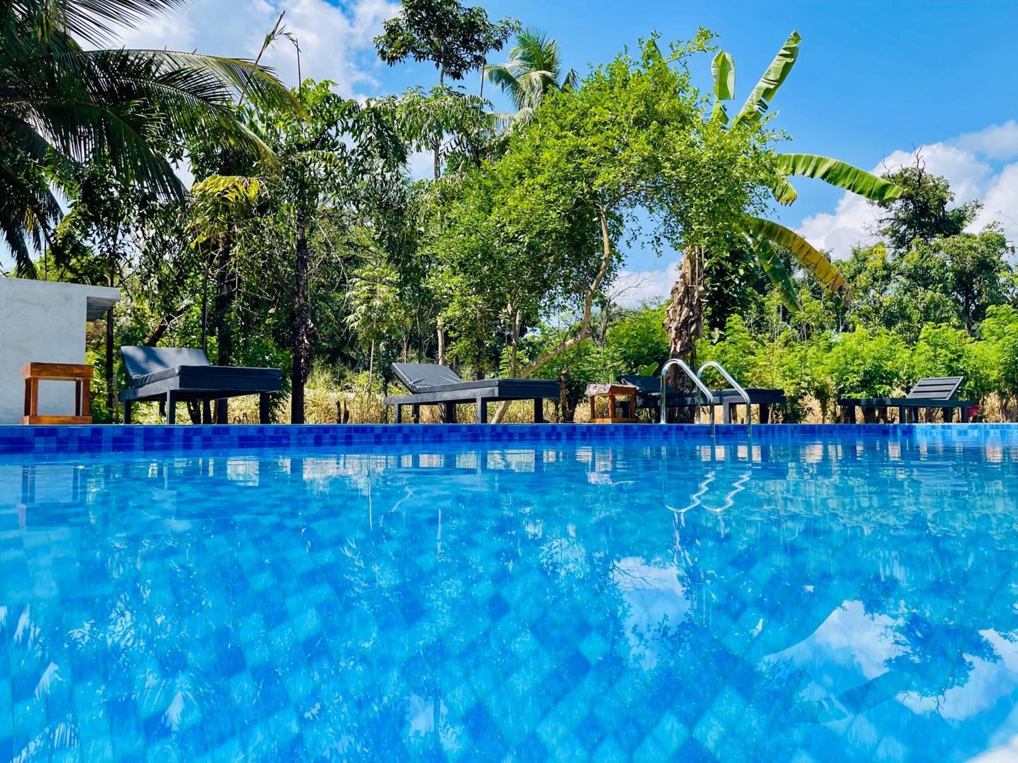 Sigiriya River Side Resort Ngoại thất bức ảnh
