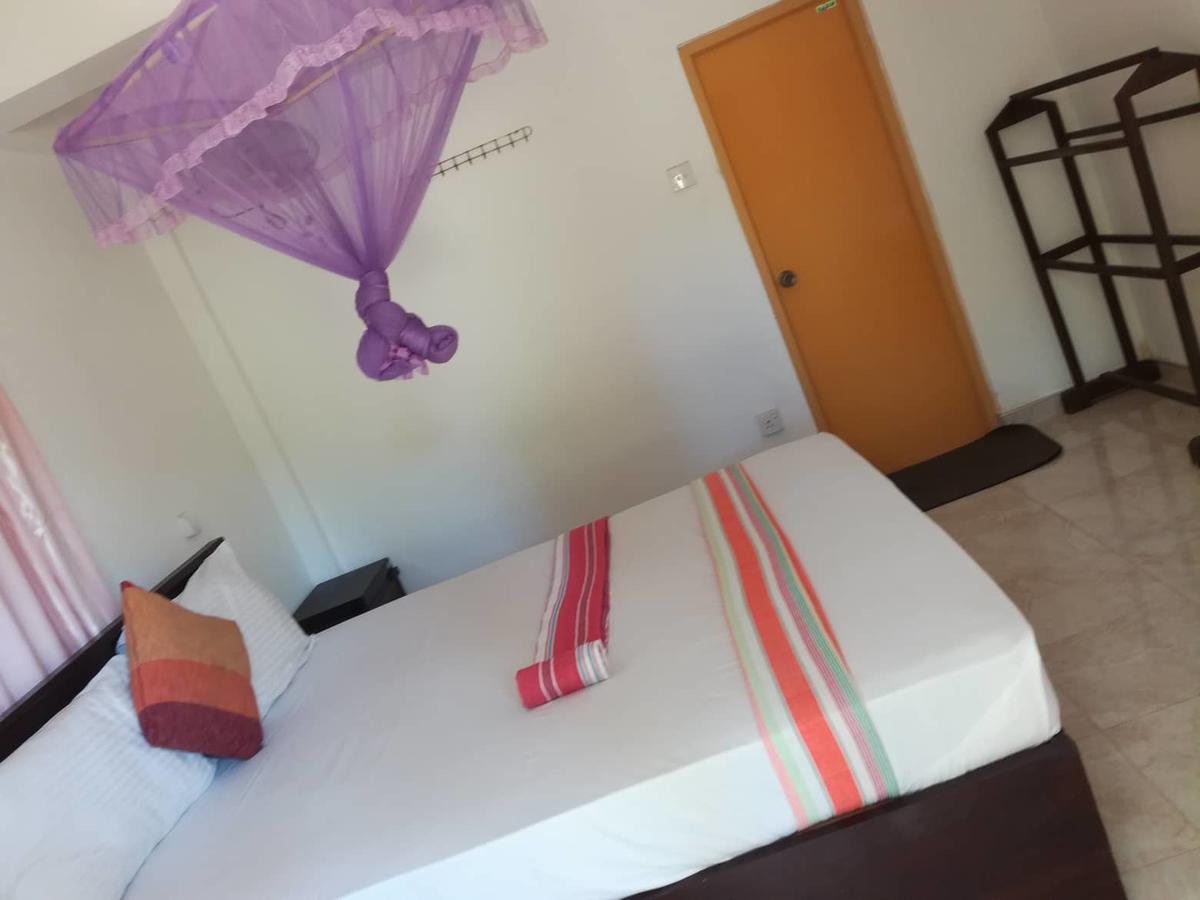 Sigiriya River Side Resort Ngoại thất bức ảnh